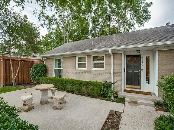 3rd image of 4140 Brunswick Dr