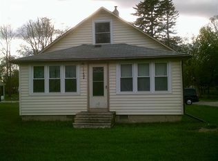 1152 Adams Rd, Burton, MI 48509
