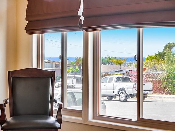 4th image of 3496 Elsinore Pl