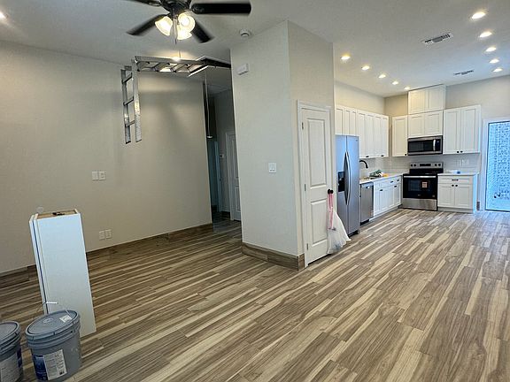 4th image of 9103 Virtue St