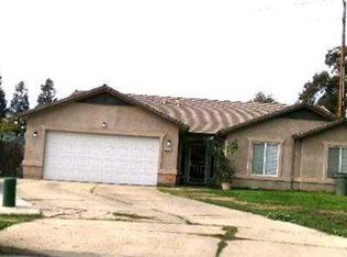 3719 E Murray Ct, Visalia, CA 93292