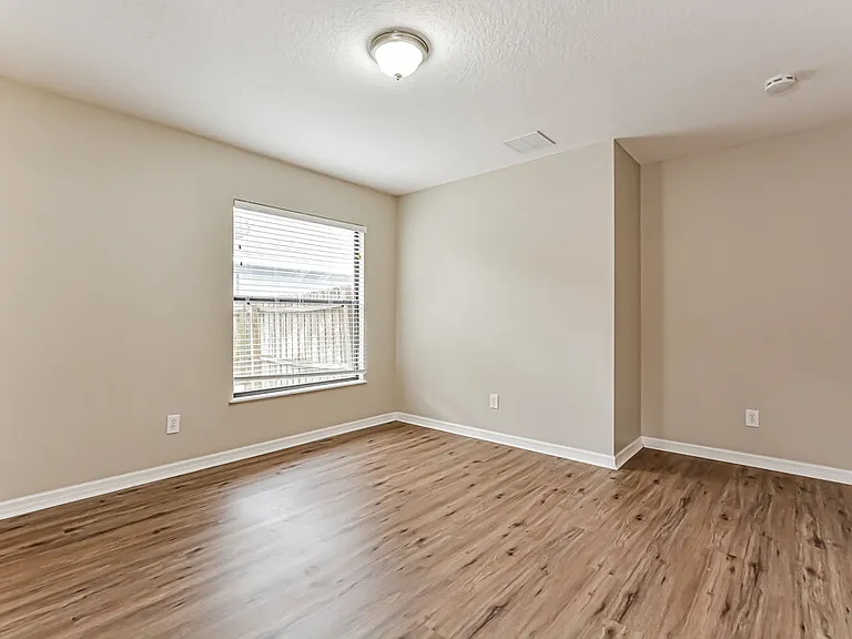 4222 Barnsley Ln — Photo 5