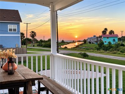 52 Anchor Ln, Seadrift, TX, 77983