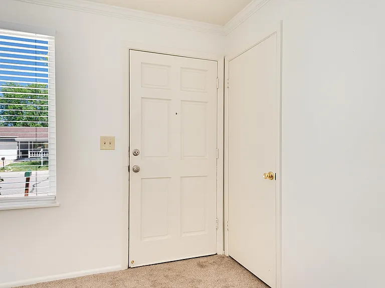16176 E Bates Dr — Photo 8
