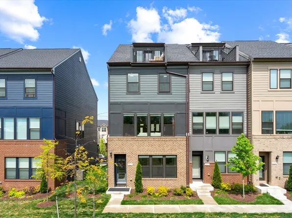 4837 Vista Green Ln, Lanham, MD 20706