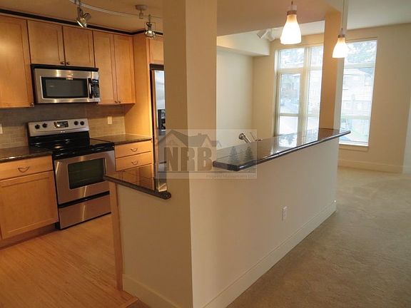 3rd image of 1501 Tacoma Ave S Unit 305