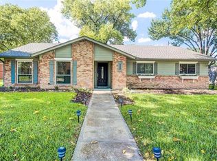 440 Valley Glen Dr, Richardson, TX 75080