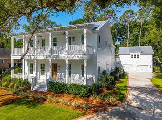 914 Lakeview Dr, Mount Pleasant, SC 29464
