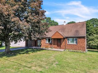 512 Nelson Rd, Johnson City, NY 13790