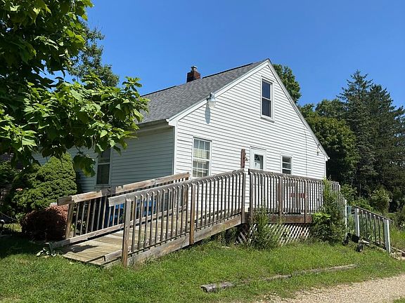 2nd image of 1629 Elkerton Ave