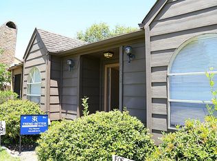 8630 Maplecrest Dr, Houston, TX 77099