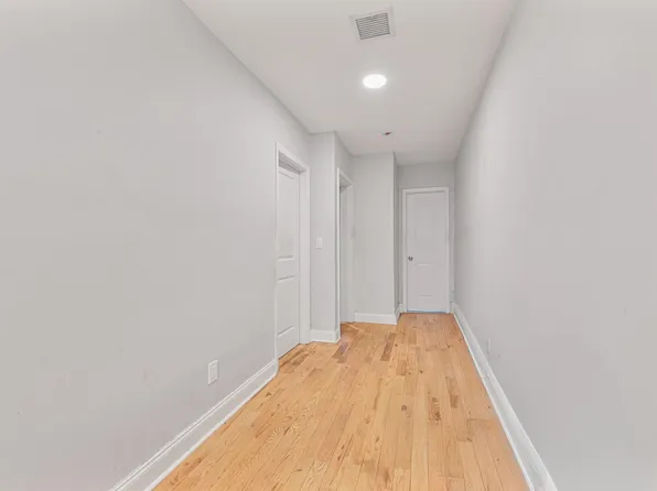 2243 Bathgate Avenue image 13 of 24