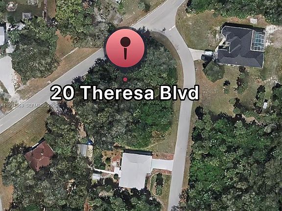 4th image of 20 Theresa Blvd