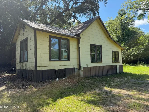 4157 Old Cottondale Rd, Marianna, FL 32448