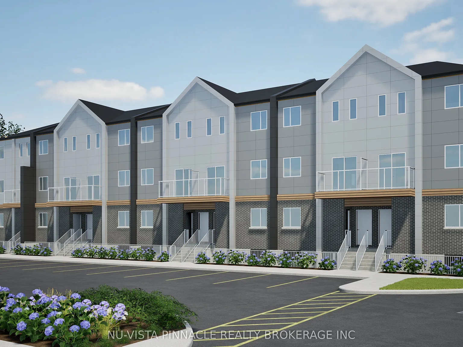 1208 Fanshawe Park Rd E — Photo 1