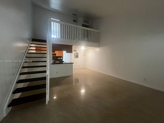 4th image of 1455 Holly Heights Dr APT 42