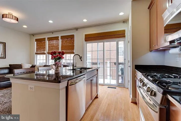2149 Red Vine Dr — Photo 15