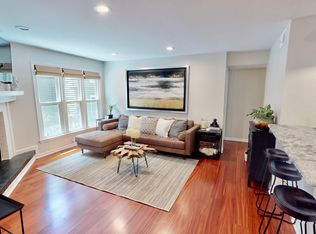 415 W 8th St APT D, Charlotte, NC 28202