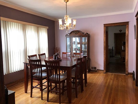 3rd image of 7535 S Wentworth Ave