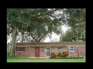 908 Hillside Ter, Brandon, FL 33511