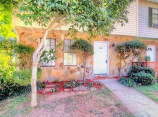 3561 Laurie Jo Dr SW, Marietta, GA 30008
