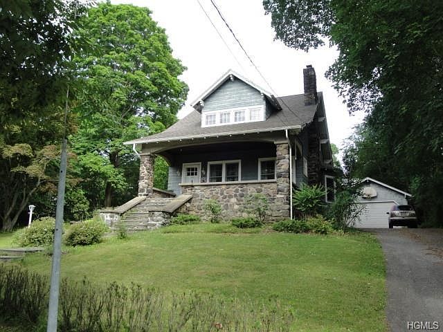 1st image of 136 Cleveland Dr
