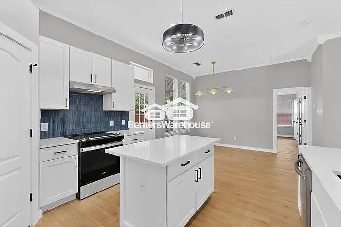 7301 Fossil Lake Dr — Photo 12