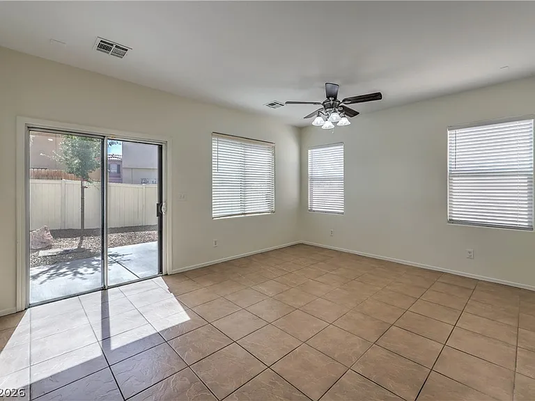10939 Paradise Rd — Photo 13
