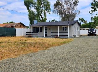 943 5th St, Norco, CA 92860