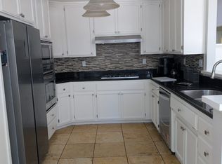 292 Silverlake Ct, Milpitas, CA 95035