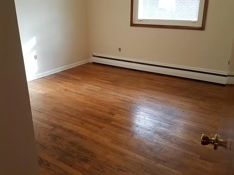 611 Eagle St — Photo 7