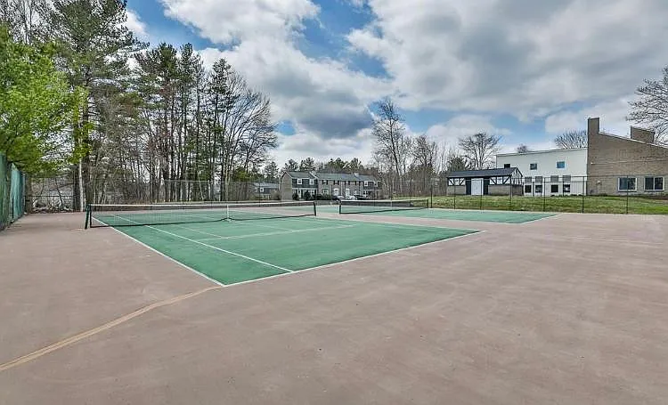 40 Fieldstone Dr #40 — Photo 22