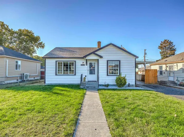 1712 W Irving St, Pasco, WA 99301