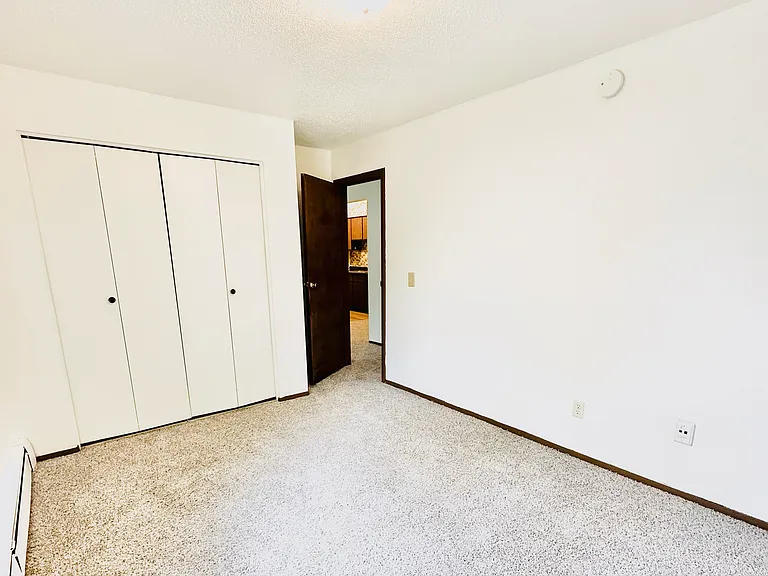 722 Buchanan Ave — Photo 7