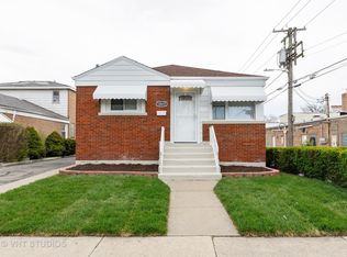 12637 S Throop St, Calumet Park, IL