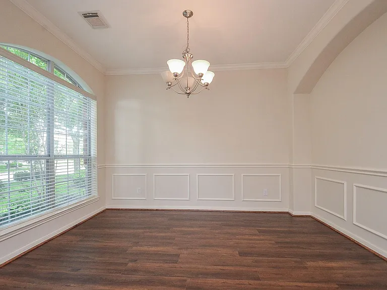 5218 Lacey Oak Meadow Dr — Photo 6