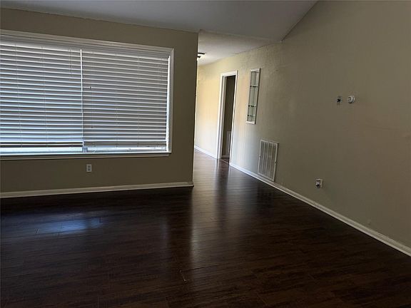 4th image of 20815 Park Ridge Ct