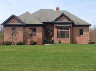 856 N 100 W, Valparaiso, IN 46385