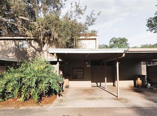 7918 Sabal Dr #120, Temple Terrace, FL 33637