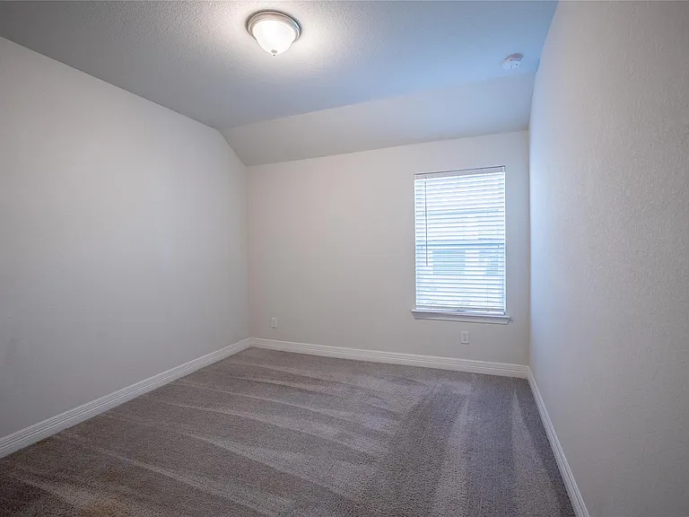 3427 Avary River Ln — Photo 17