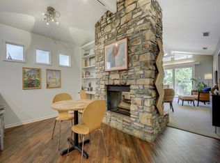 8705 Honeysuckle Trl, Austin, TX 78759