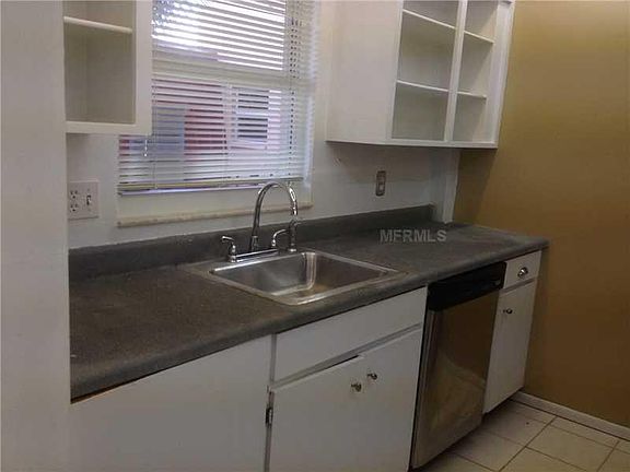 4th image of 244 Saint Augustine Ave APT 206