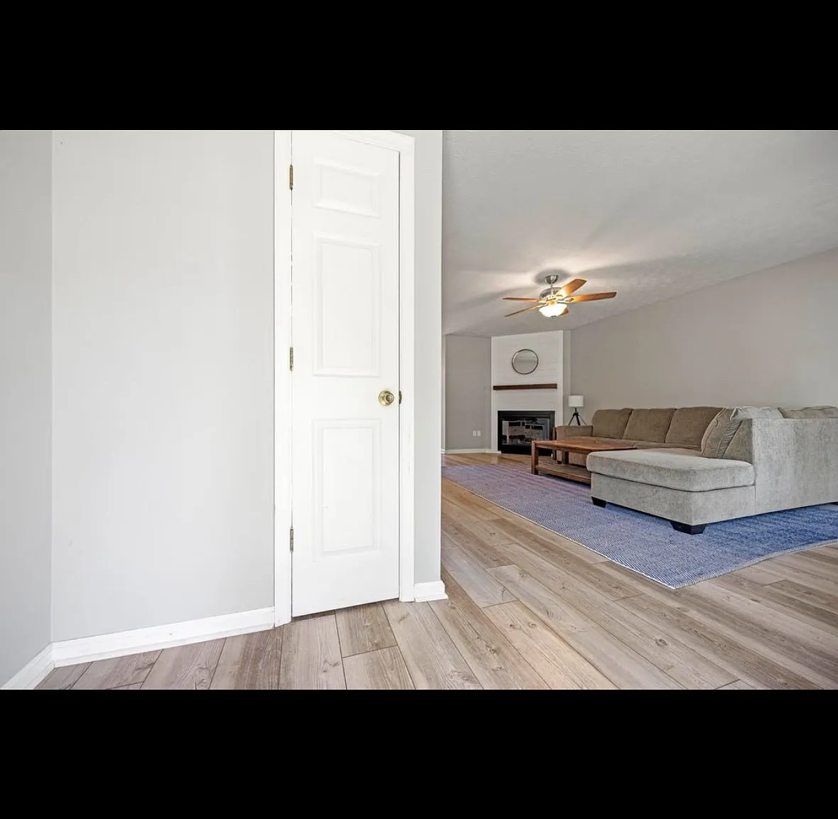 2528 Ashbrooke Dr — Photo 2