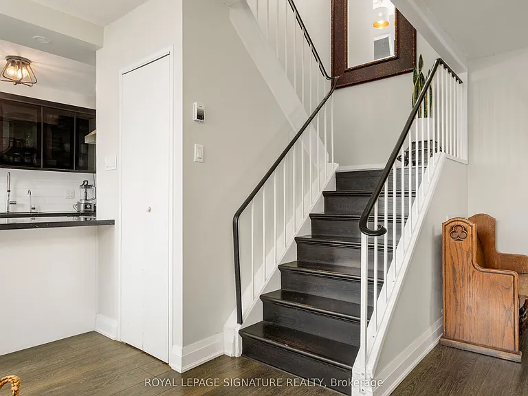 35 Ormskirk Ave #302 — Photo 22