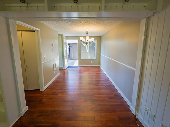 4th image of 1717 150th Ave SE APT 31