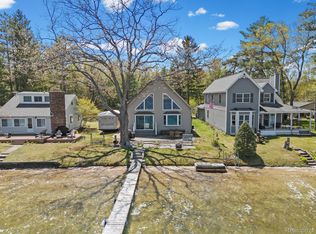 1434 Lake Dr, National City, MI 48748