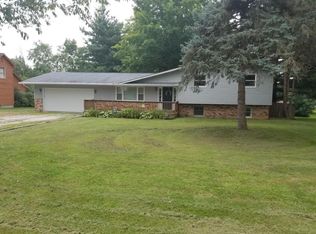281 Middle Ground Rd SW, Pataskala, OH 43062