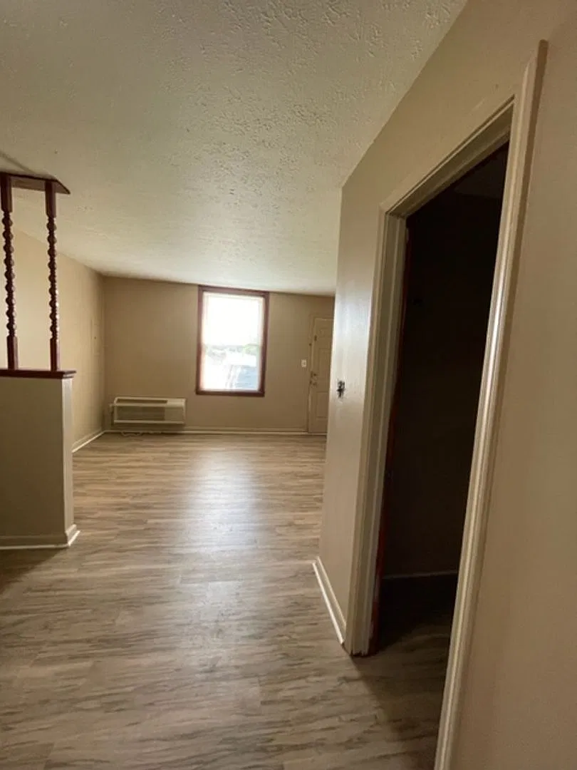 413 S Main Street — Photo 3