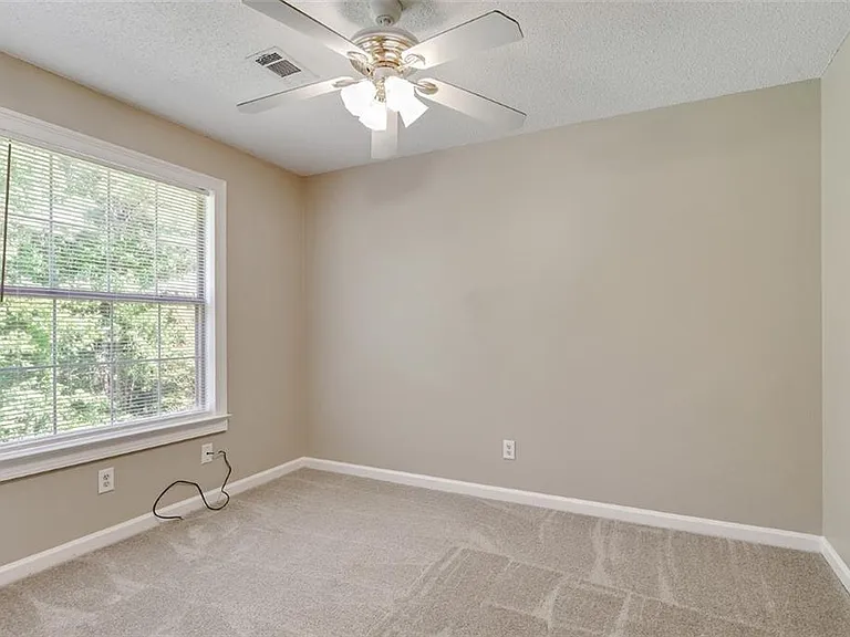 312 Eagle Way — Photo 24