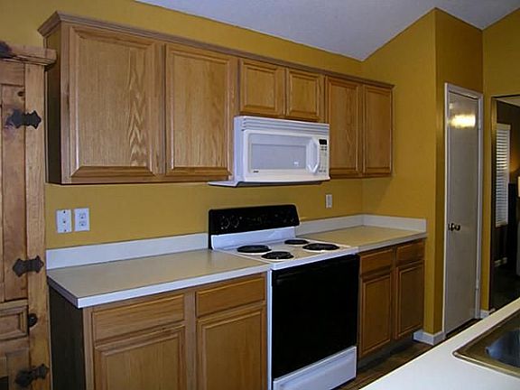5th image of 5506 Londonderry Ct